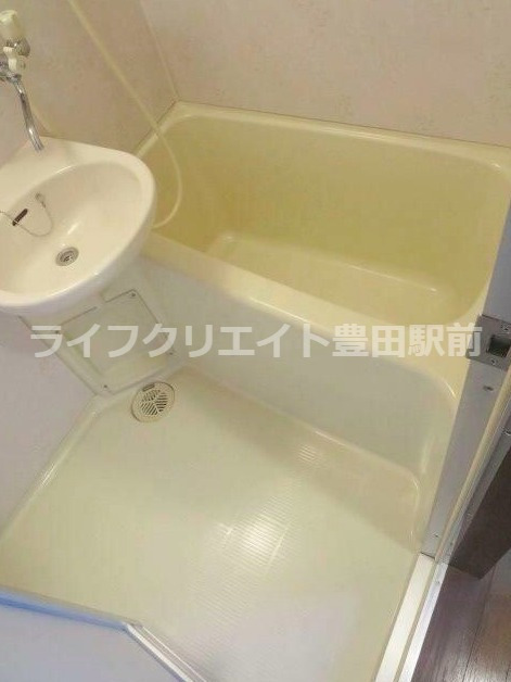 バス・シャワールーム　☆お部屋探しはライフクリエイト豊田駅前店へ☆