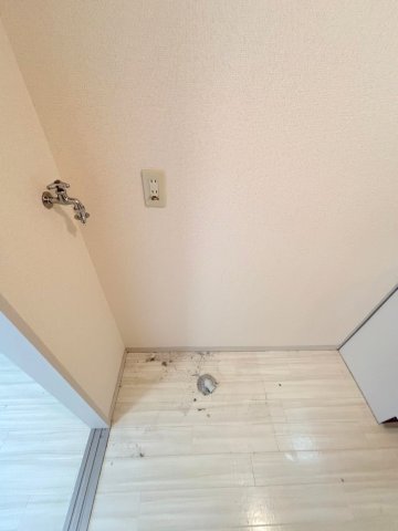 その他設備　★洗濯機置場／同物件別号室写真★