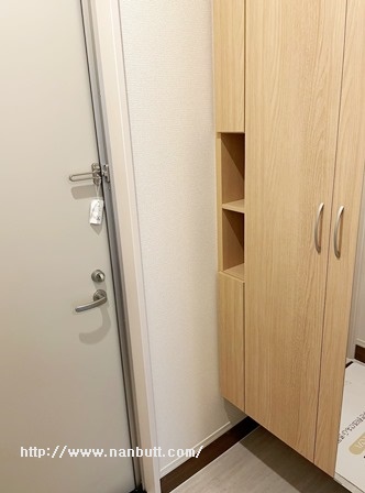 玄関　シューズボックス付き玄関