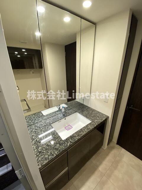 洗面設備　別部屋参考写真