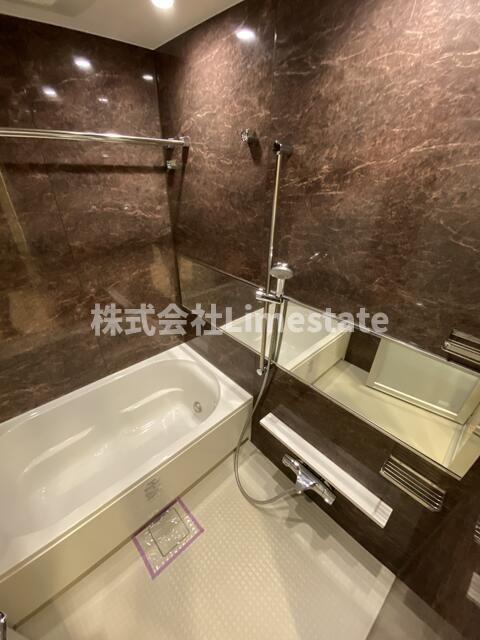 バス・シャワールーム　別部屋参考写真
