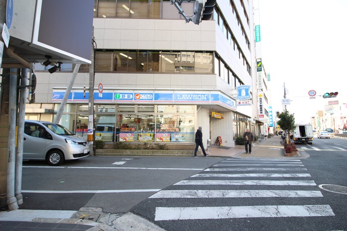 コンビニ　ローソン堺一条通店（コンビニ）まで400m