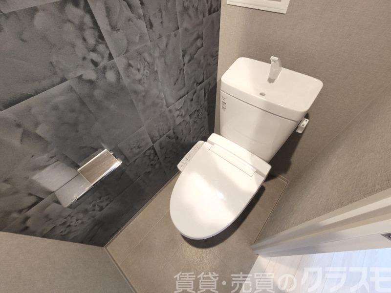 トイレ　ウォシュレット＆ウォームレット