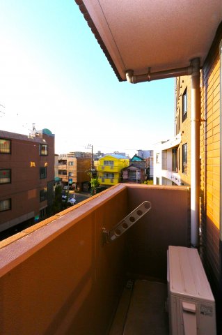 バルコニー　参考写真（同物件別部屋）