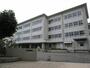 中学校　新潟市立宮浦中学校（中学校）まで509m