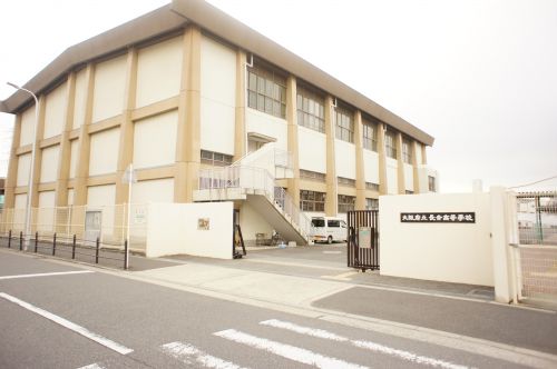 高校・高専　大阪府立長吉高等学校（高校・高専）まで662m