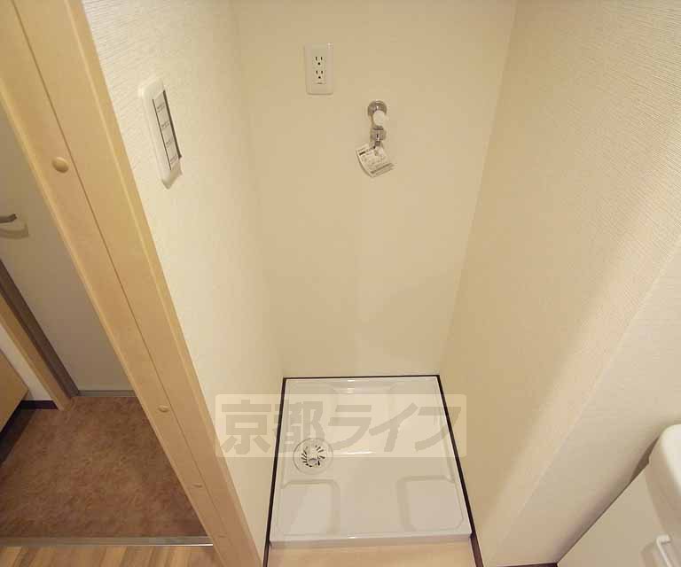その他設備　室内洗濯機置き場です。