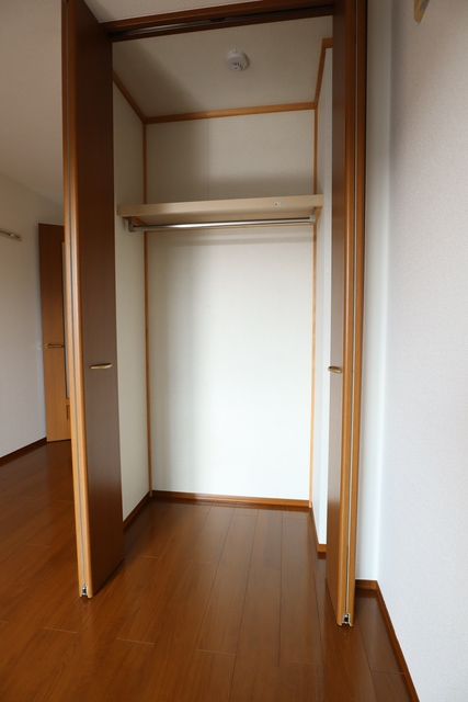 収納　同物件別部屋写真※現況優先