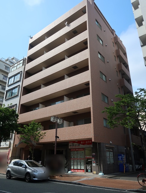 建物外観　丈夫で安心の鉄筋コンクリート造マンションです☆