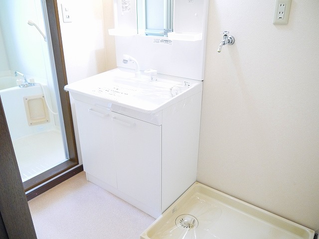 その他設備　コンパクトで使いやすい洗面所