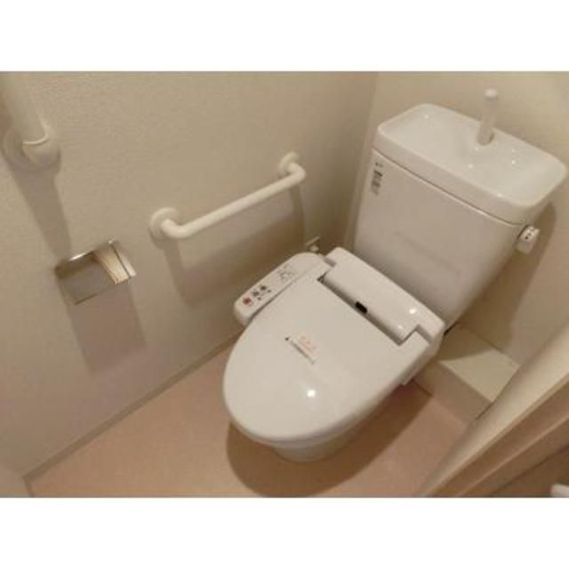 トイレ　シンプルで使いやすいトイレです