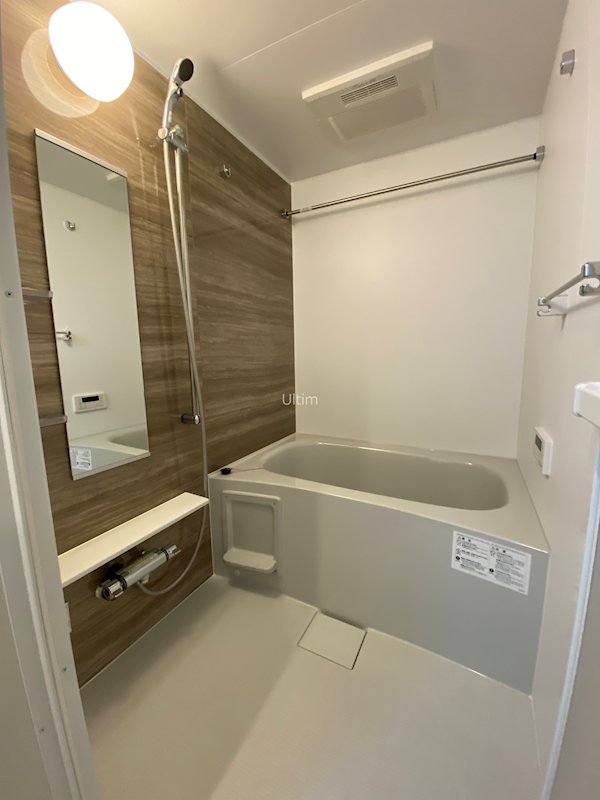 バス・シャワールーム　別のお部屋の写真ですが参考までに