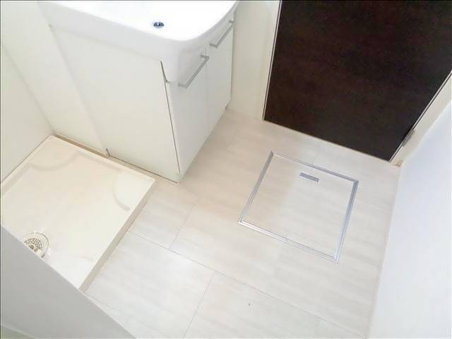 洗面設備　脱衣所です。