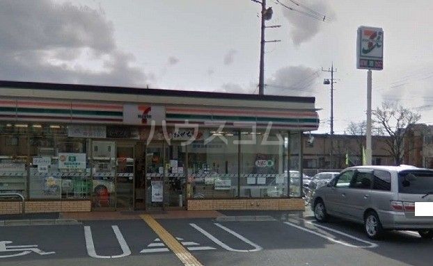 コンビニ　セブン-イレブン 桶川末広３丁目店（コンビニ）まで716m