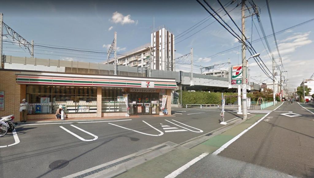 コンビニ　セブンイレブン板橋志村四中前店（コンビニ）まで170m