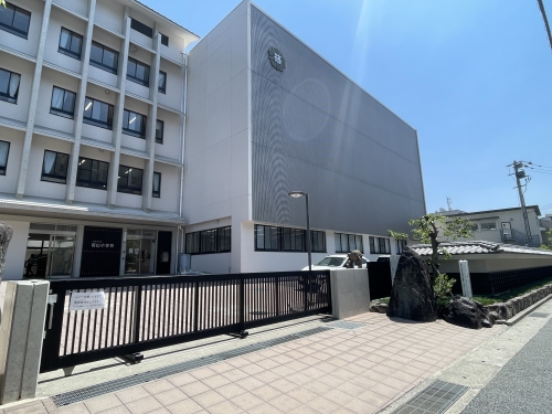 小学校　篠山小学校（小学校）まで800m