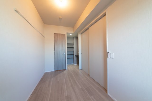 その他部屋・スペース　使い勝手のいい寝室です