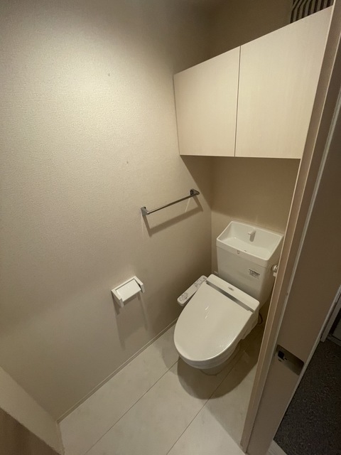 トイレ　同施工会社参考写真です