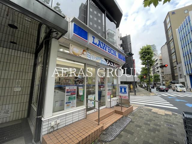 コンビニ　ローソン 赤坂六丁目店（コンビニ）まで108m