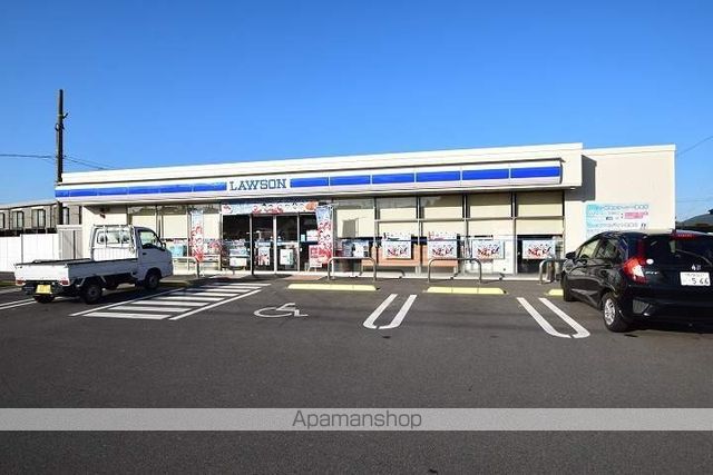 コンビニ　ローソン鹿児島川上店（コンビニ）まで690m