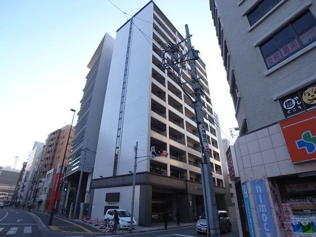 建物外観　薬院駅徒歩2分の物件をご紹介いたします。