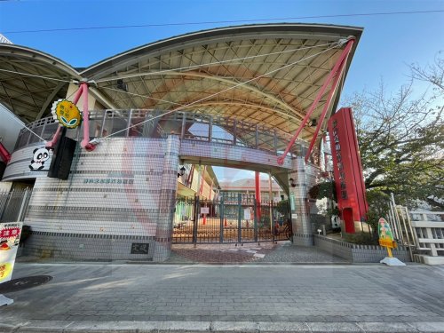 幼稚園・保育園　認定こども園勝山愛和第四幼稚園（幼稚園・保育園）まで1059m