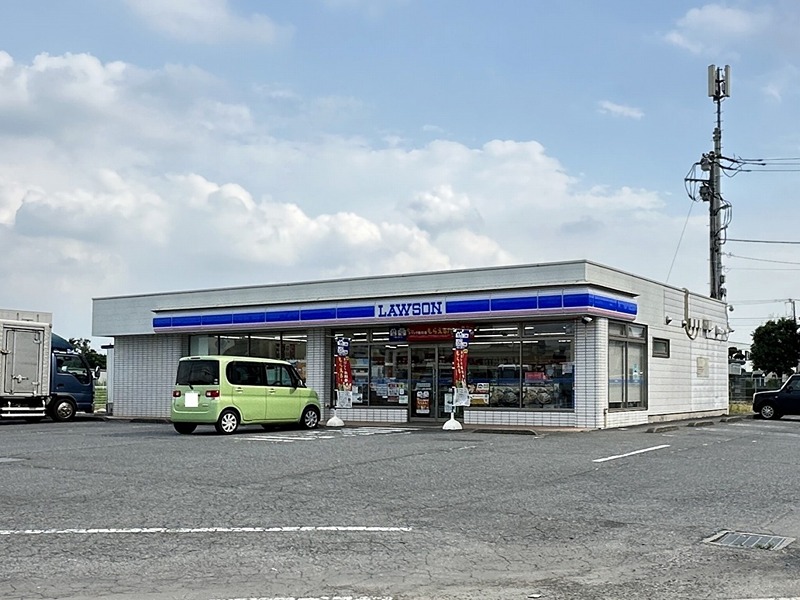 コンビニ　ローソン 上里七本木店（コンビニ）まで424m