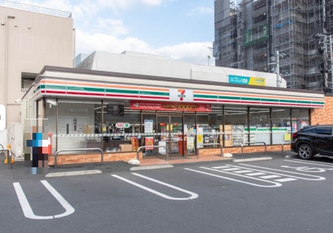 コンビニ　セブンイレブン 東松山石橋東店（コンビニ）まで671m