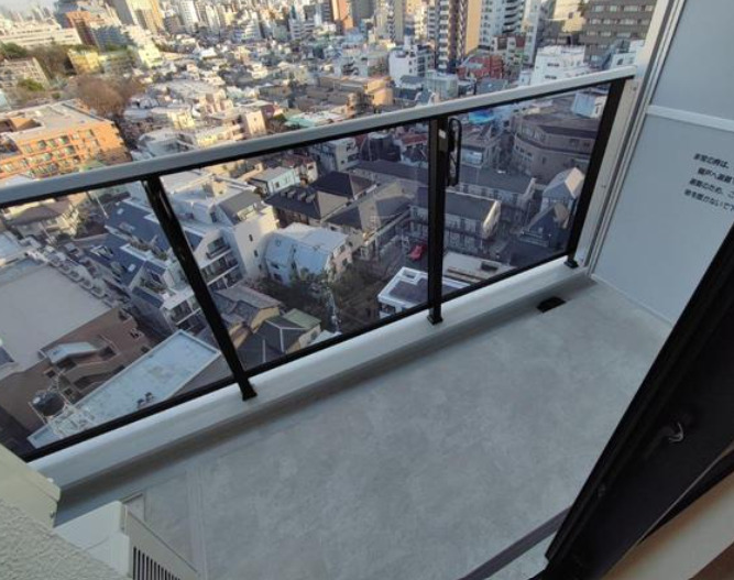 バルコニー　※別部屋の参考写真です。