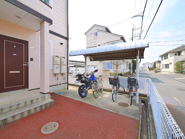 その他共有部分　自転車置き場があります。