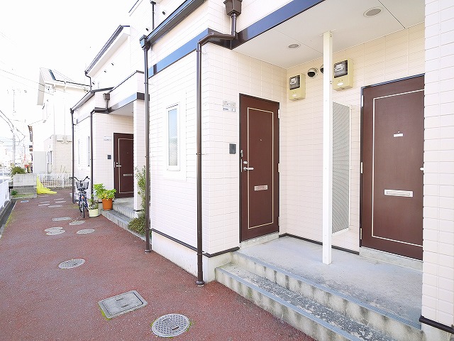 エントランス　毎日通るエントランスはこのようになっています
