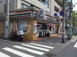 コンビニ　セブン‐イレブン 北区昭和町店（コンビニ）まで203m