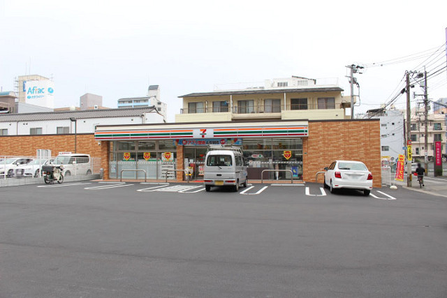 コンビニ　セブンイレブン大分都町四丁目店（コンビニ）まで90m