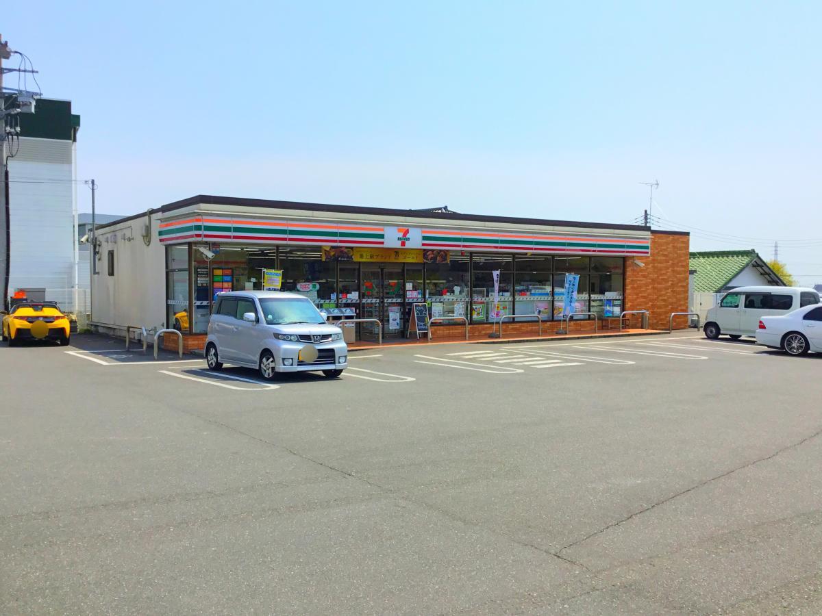 コンビニ　セブンイレブン 富士市厚原店（コンビニ）まで670m