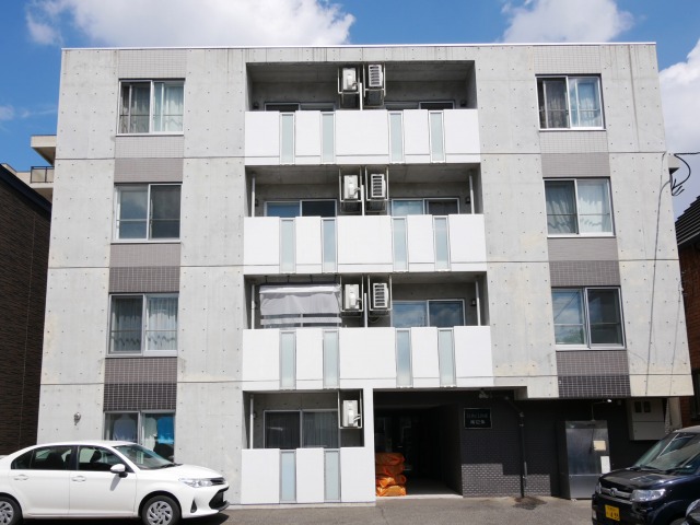 建物外観　★月額3300円プラスで初期費用0円で入居可能！ペット飼育可
