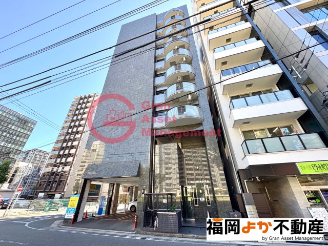 建物外観　落ち着いた雰囲気の外観です