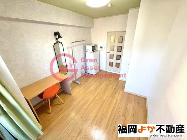 居室・リビング　ゆったりとしたリビングです。※家具家電はイメージ