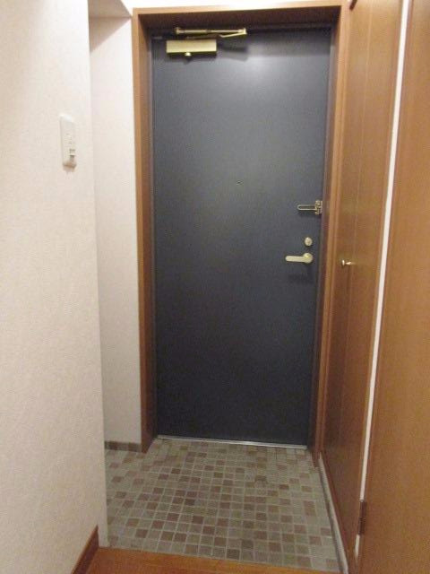 玄関　同物件内参考画像
