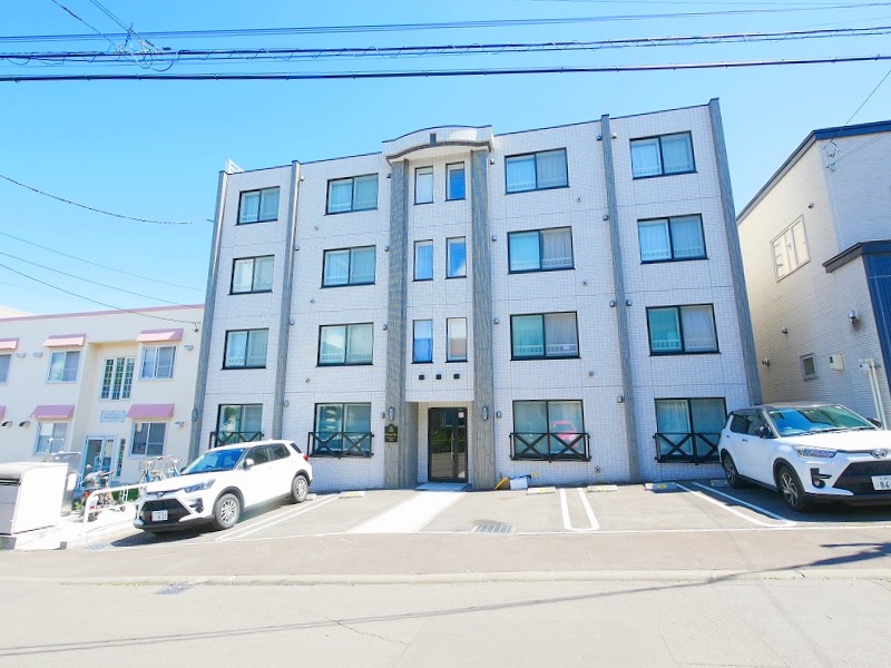 建物外観　地下東西線「南郷１８丁目」徒歩7分