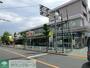 スーパー　いなげや三鷹下連雀店（スーパー）まで380m