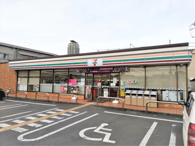 コンビニ　セブンイレブン　川口元郷３丁目店（コンビニ）まで550m