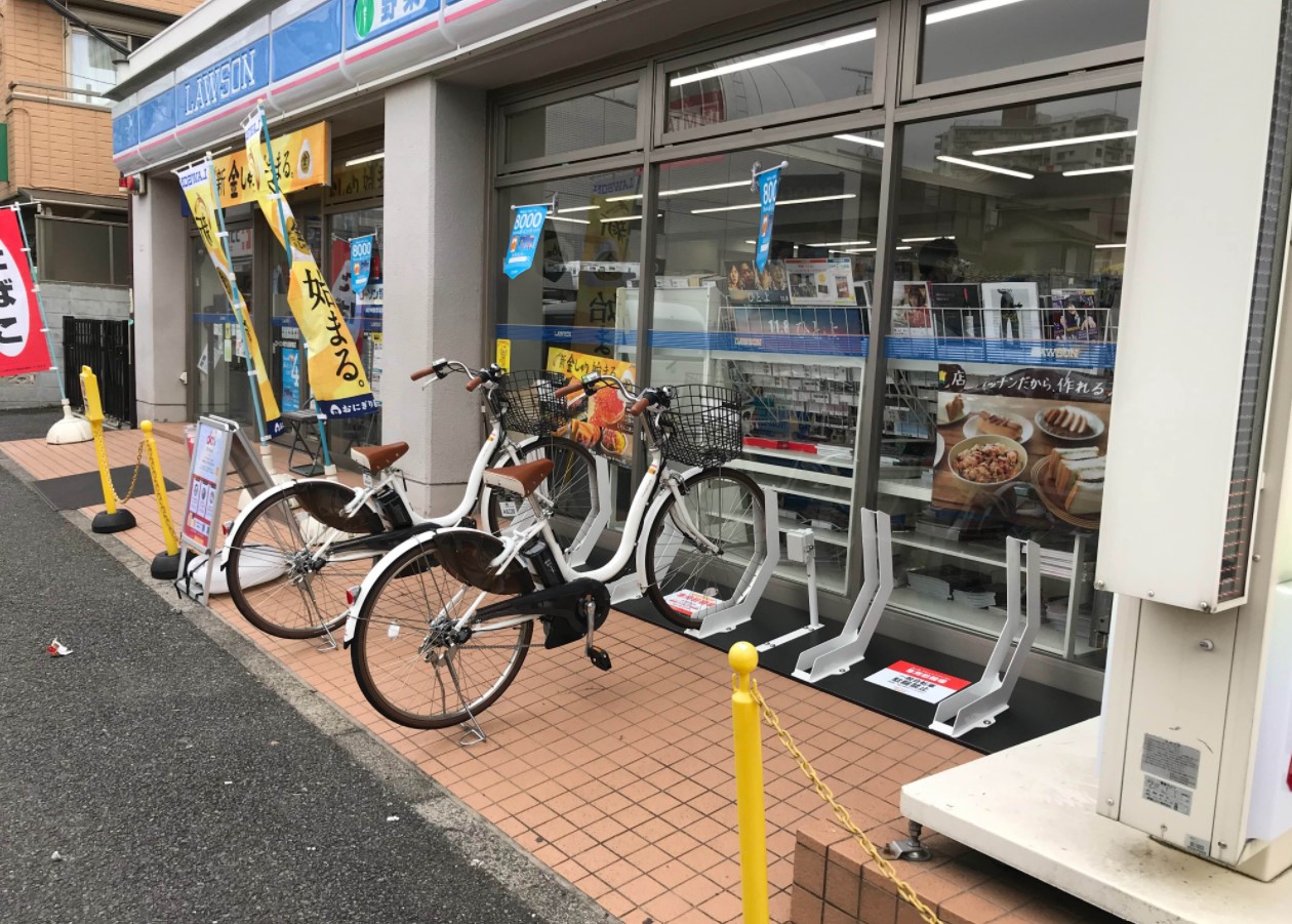 コンビニ　ローソン明大前駅南店（コンビニ）まで374m