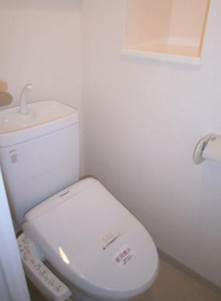 トイレ　シンプルで使いやすいトイレです