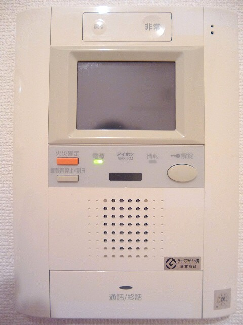 セキュリティ　落ち着いた玄関です