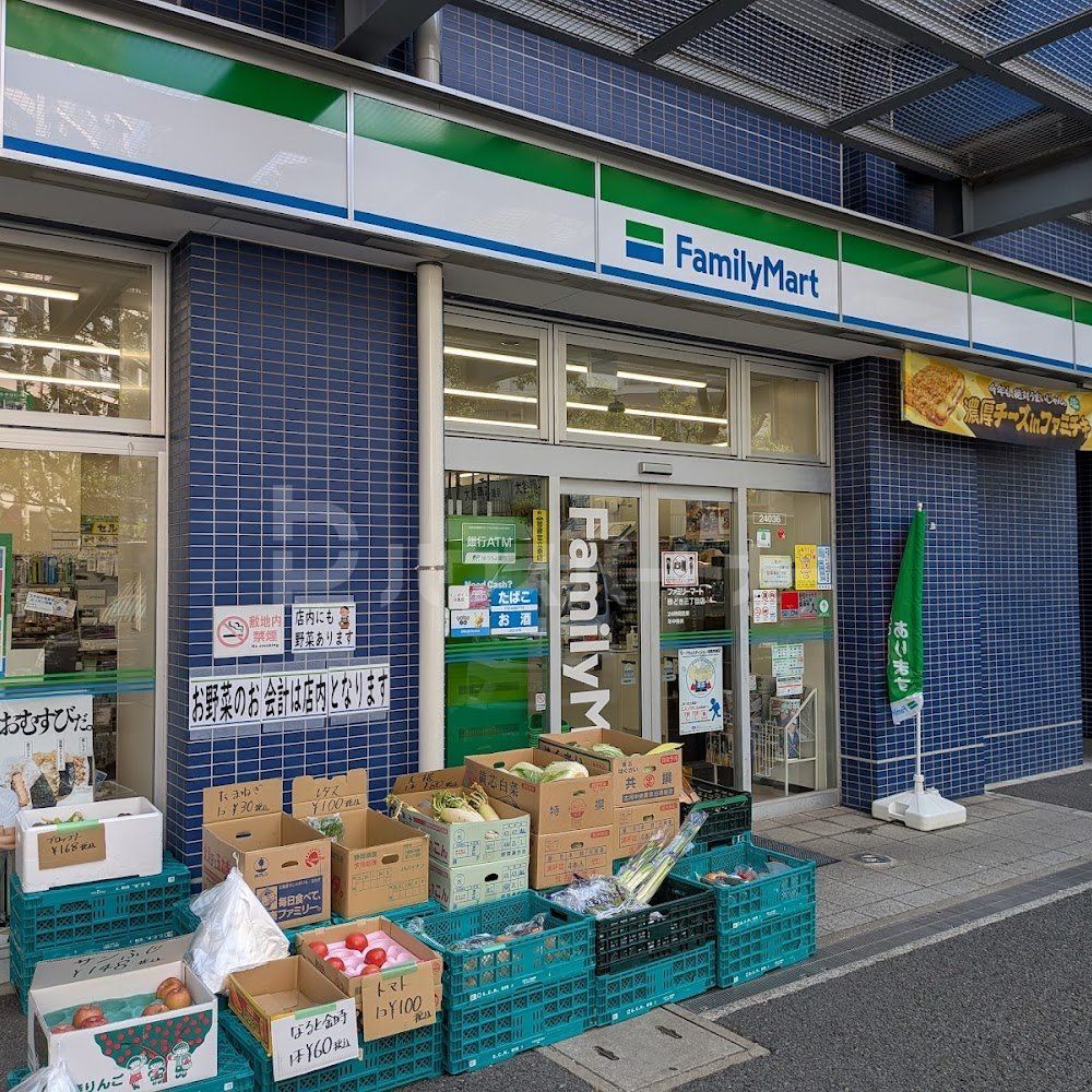 コンビニ　ファミリーマート勝どき三丁目店（コンビニ）まで170m