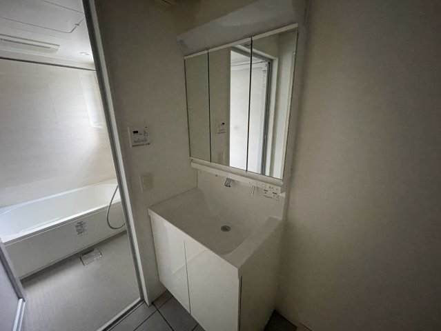 コートアクシスyoinnの内装写真