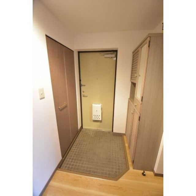 玄関　【玄関】※参考写真　現状優先です。