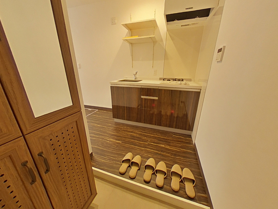 玄関　※別部屋の写真です