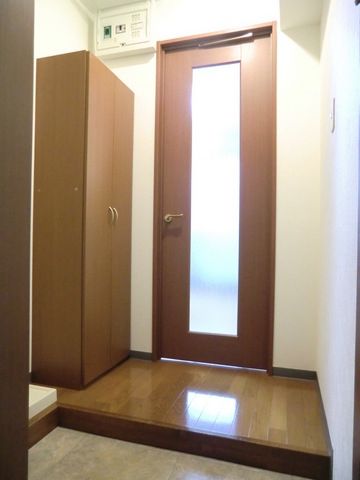 玄関　明るい玄関周り