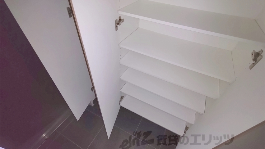 収納　下駄箱